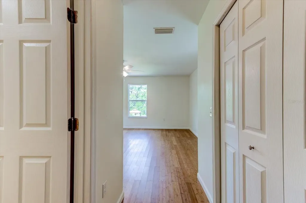 543 N Thorpe Avenue Orange City FL 32763