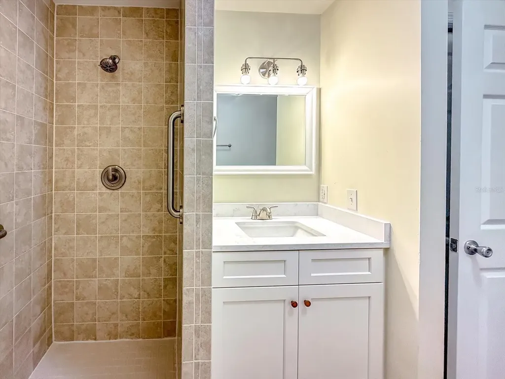 543 N Thorpe Avenue Orange City FL 32763