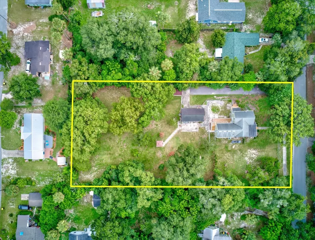 543 N Thorpe Avenue Orange City FL 32763