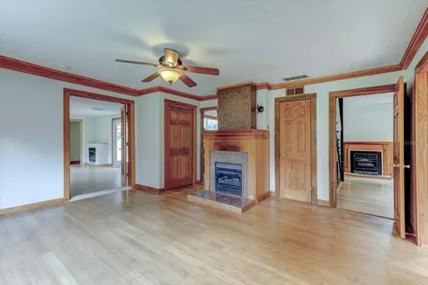 543 N Thorpe Avenue Orange City FL 32763