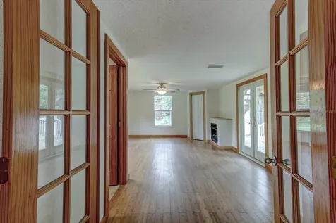 543 N Thorpe Avenue Orange City FL 32763