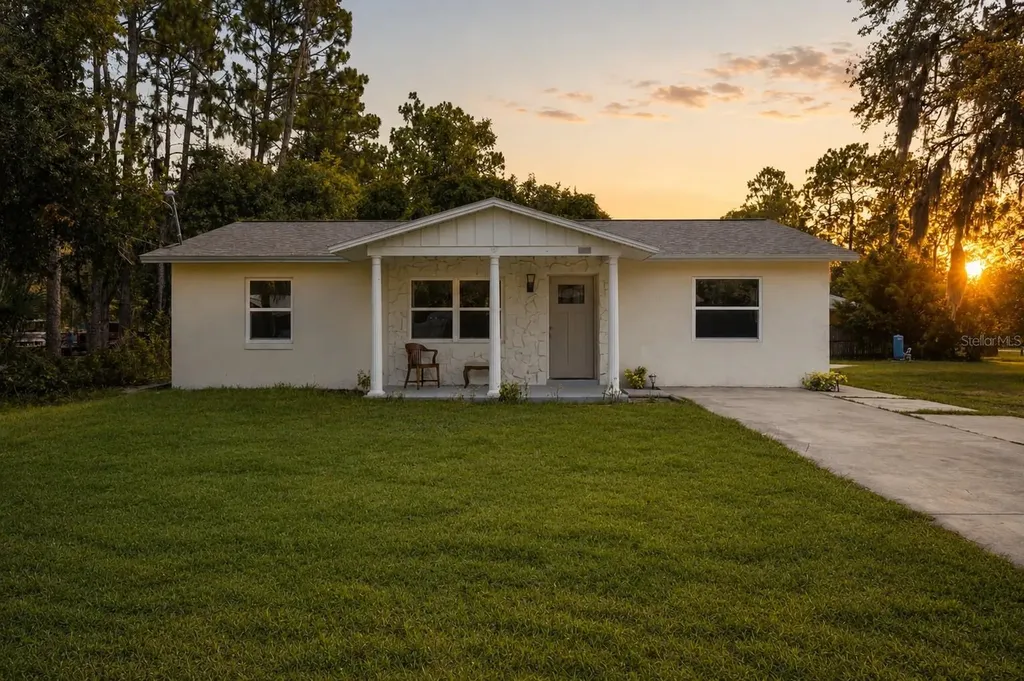 7054 W Village Drive Homosassa FL 34446