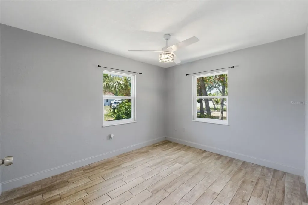 7054 W Village Drive Homosassa FL 34446