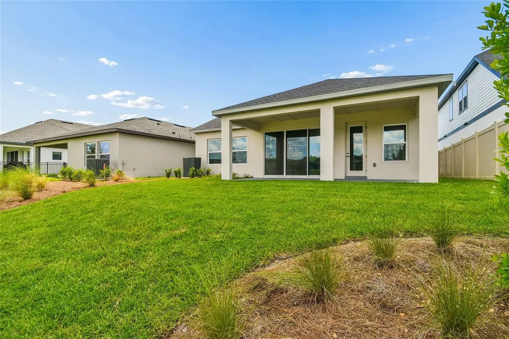 5735 Leaflet Trail Mount Dora FL 32757
