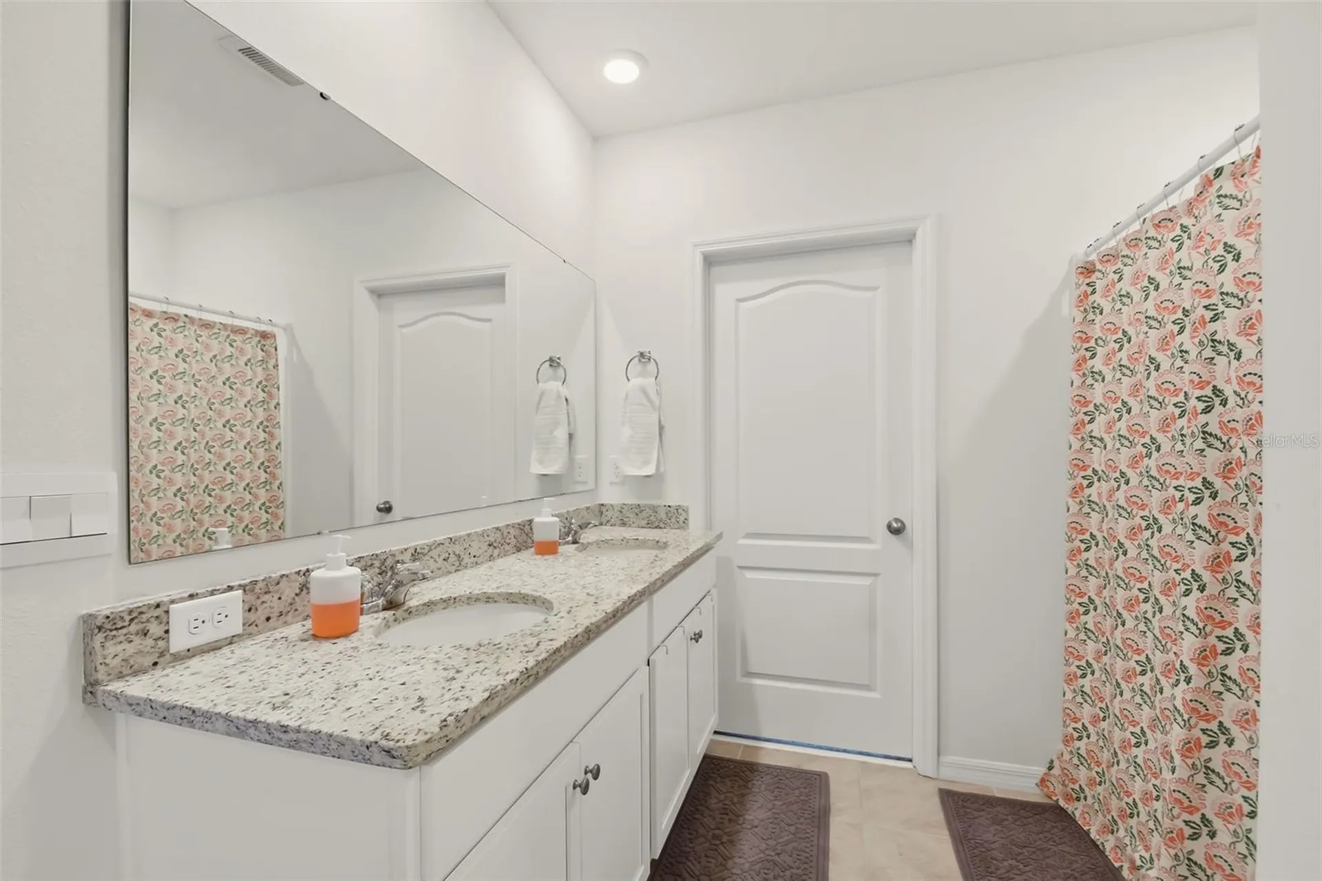 33428 Country House Drive Sorrento FL 32776