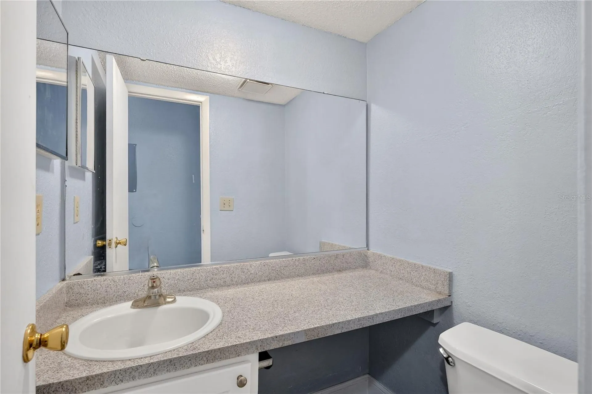 4223 S. Semoran Boulevard Orlando FL 32822
