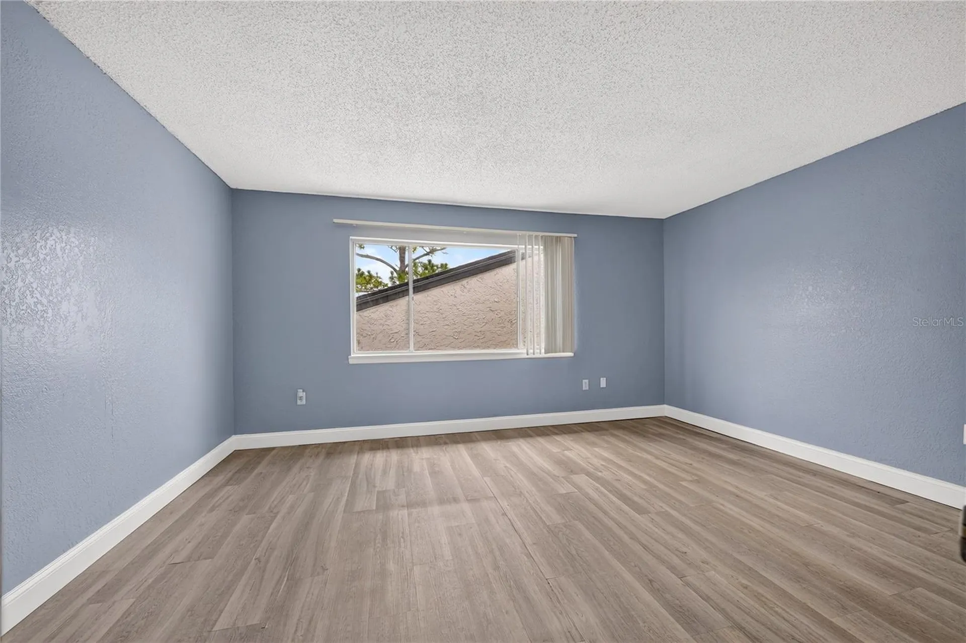 4223 S. Semoran Boulevard Orlando FL 32822