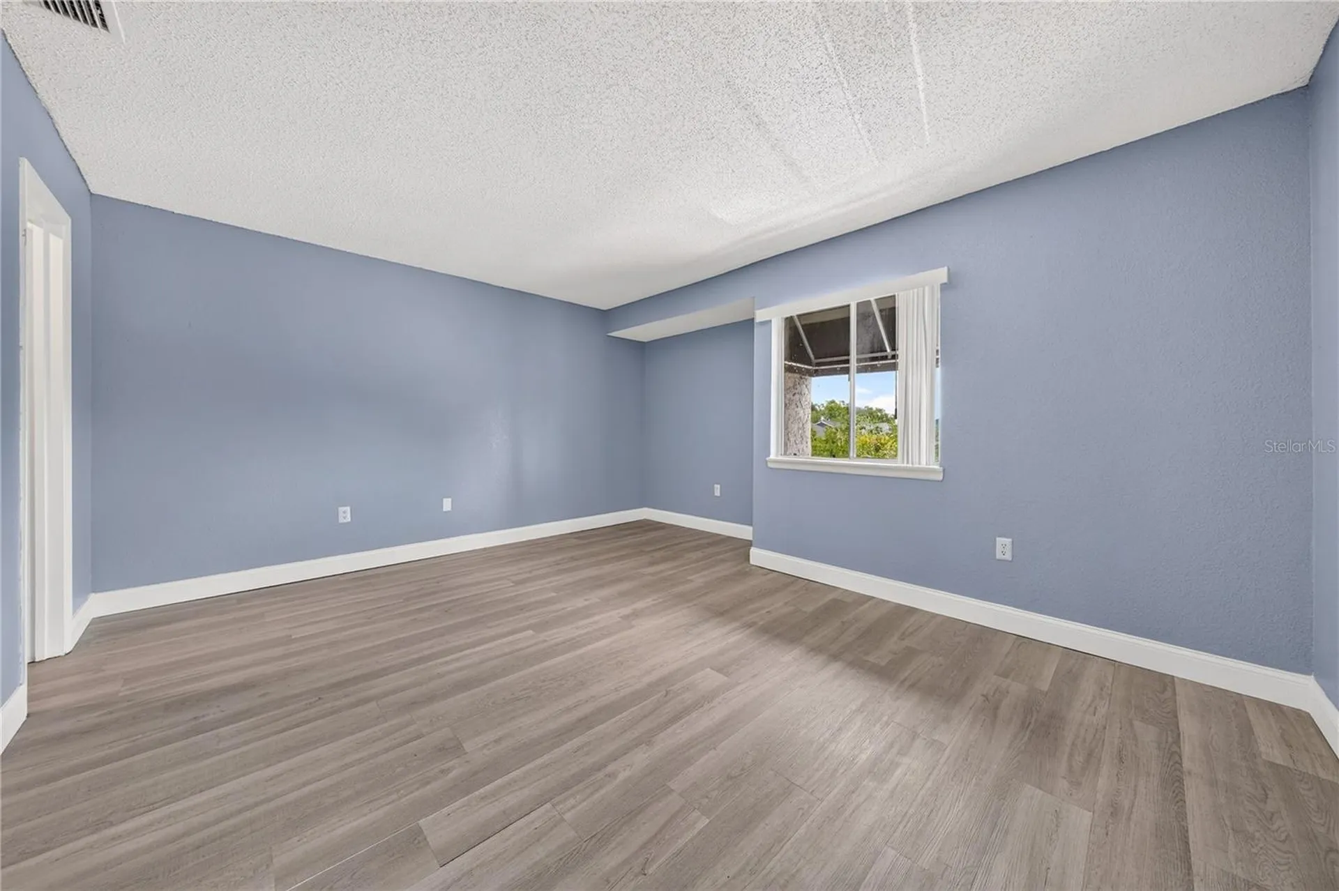 4223 S. Semoran Boulevard Orlando FL 32822