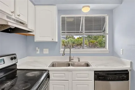 4223 S. Semoran Boulevard Orlando FL 32822