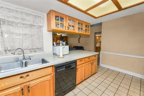 5028 Headland Hills Avenue Tampa FL 33625
