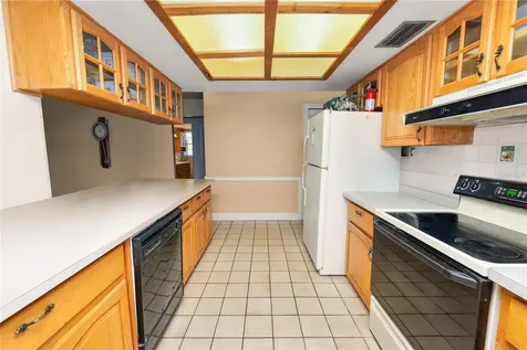 5028 Headland Hills Avenue Tampa FL 33625