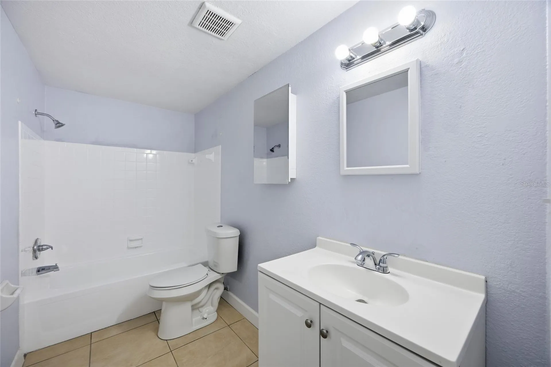 1302 Morris Park Tampa FL 33612