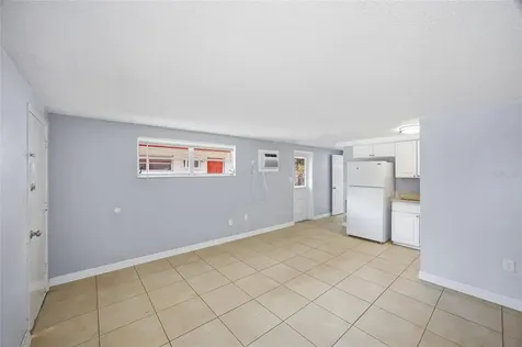 1302 Morris Park Tampa FL 33612
