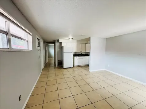 1302 Morris Park Tampa FL 33612