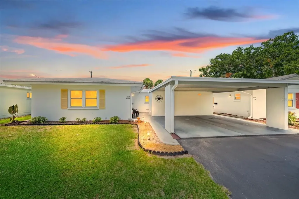 3818 Roxane Boulevard Sarasota FL 34235