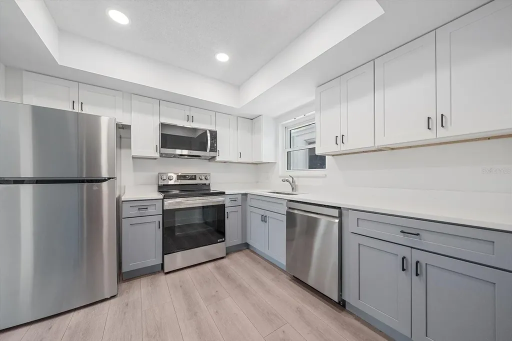3818 Roxane Boulevard Sarasota FL 34235