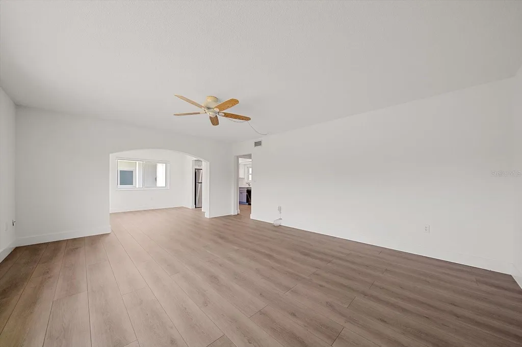 3818 Roxane Boulevard Sarasota FL 34235
