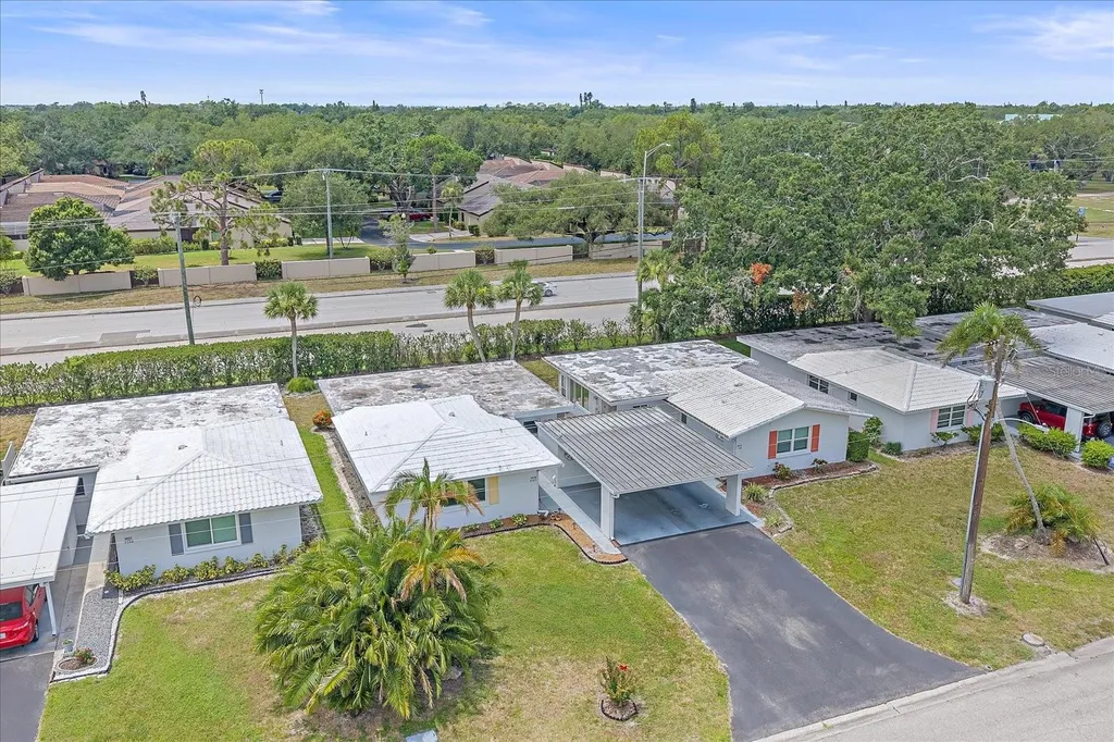 3818 Roxane Boulevard Sarasota FL 34235