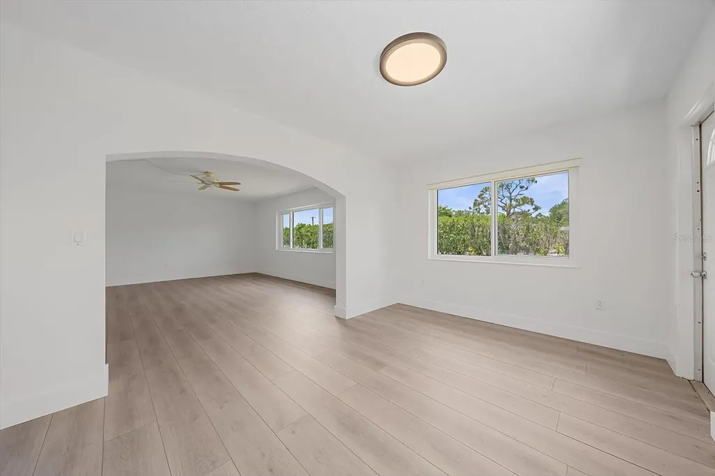 3818 Roxane Boulevard Sarasota FL 34235