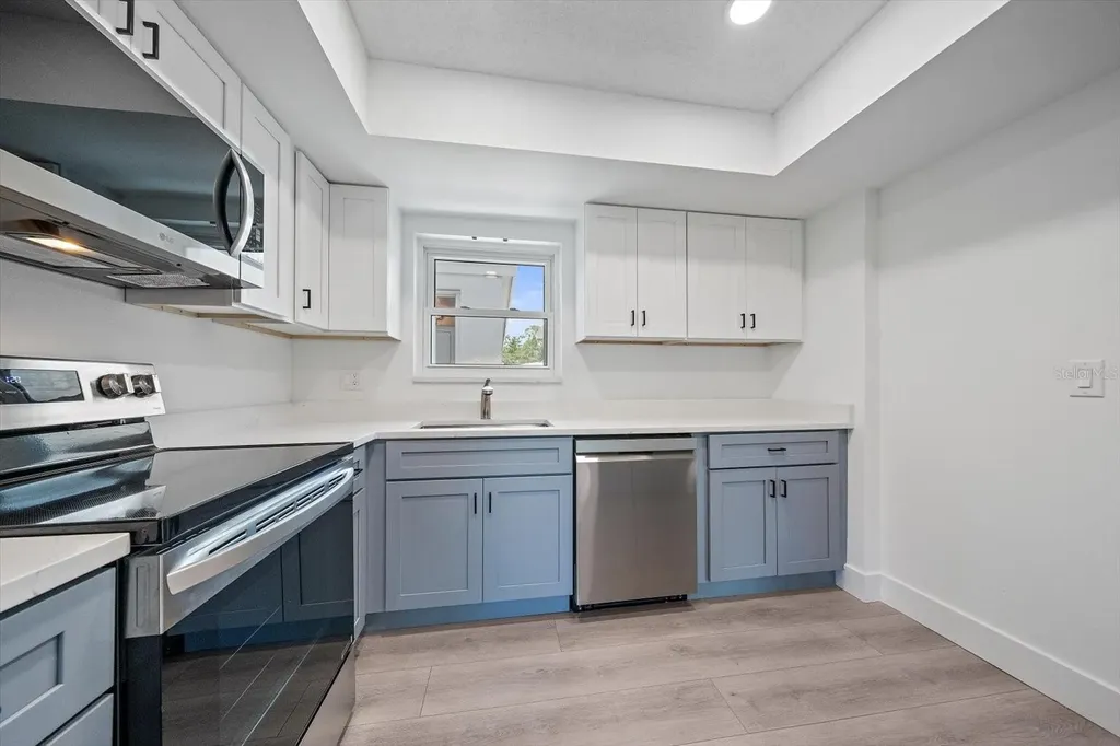 3818 Roxane Boulevard Sarasota FL 34235