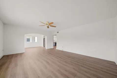 3818 Roxane Boulevard Sarasota FL 34235