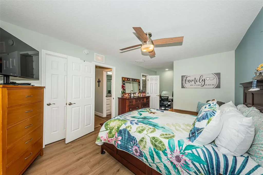 2735 Sherbrooke Lane Palm Harbor FL 34684