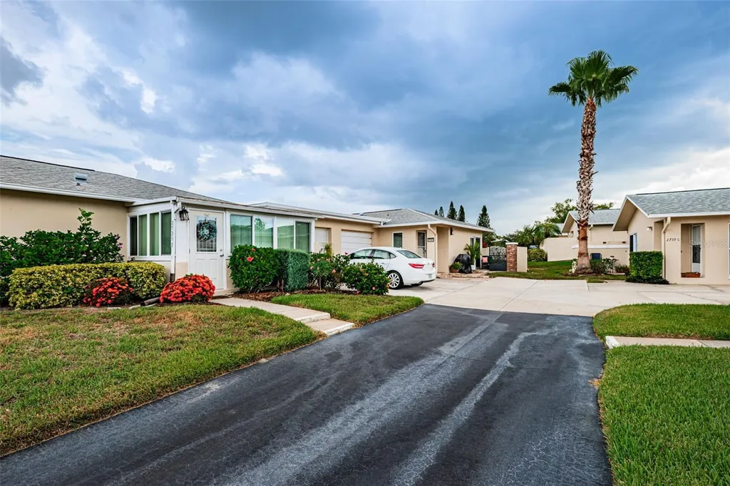 2735 Sherbrooke Lane Palm Harbor FL 34684