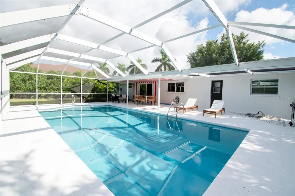 59 Wickliffe Drive Naples FL 34110