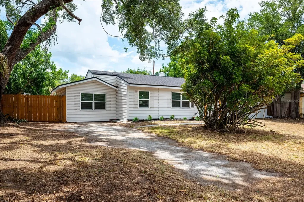6711 S Gabrielle Street Tampa FL 33611