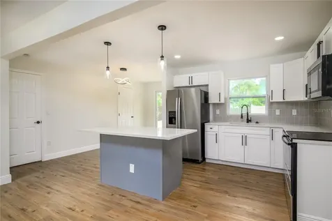 6711 S Gabrielle Street Tampa FL 33611