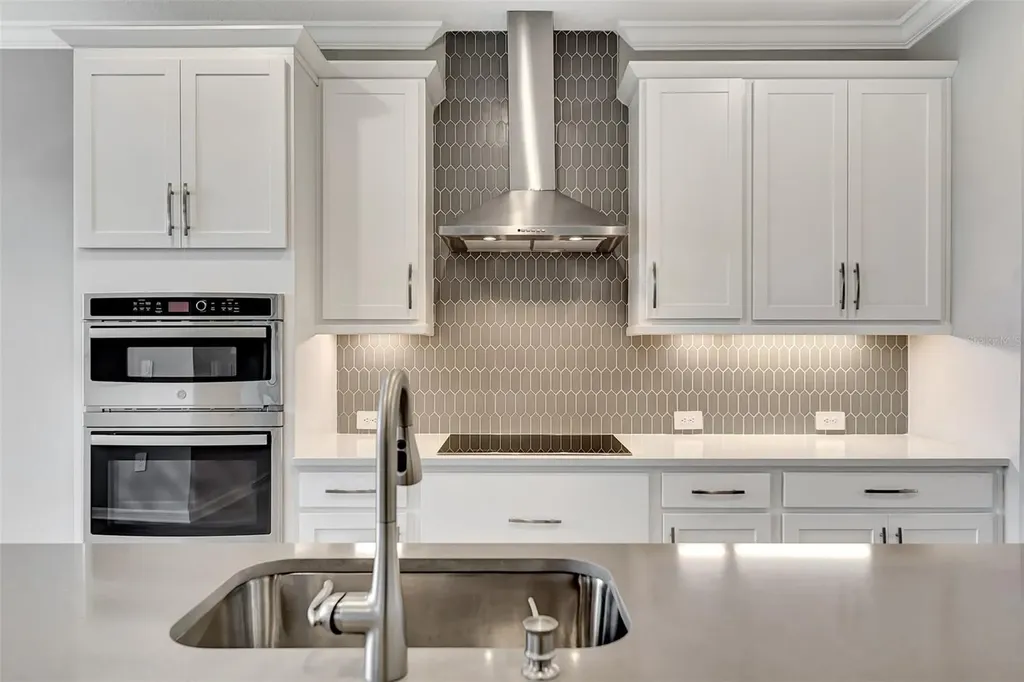 5825 Millennium Silver Court Sarasota FL 34238