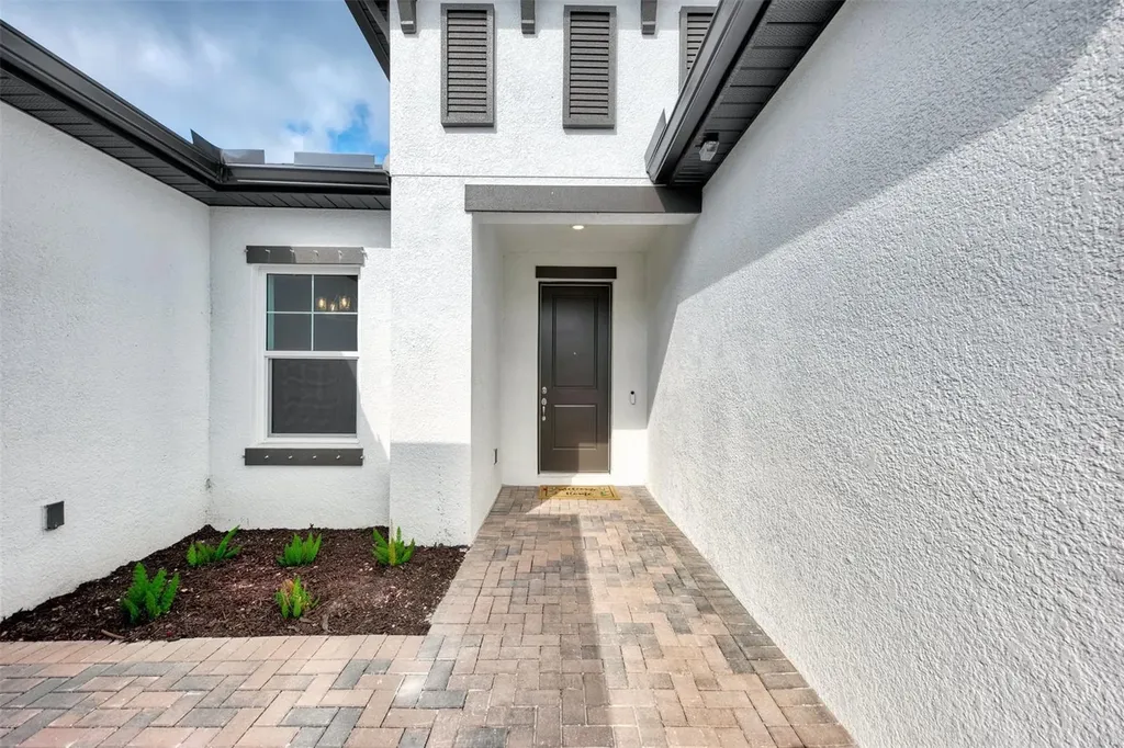 5825 Millennium Silver Court Sarasota FL 34238