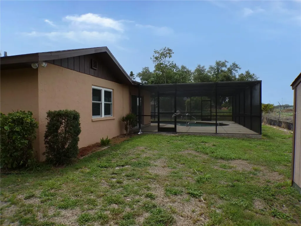1622 17th Street E Bradenton FL 34208