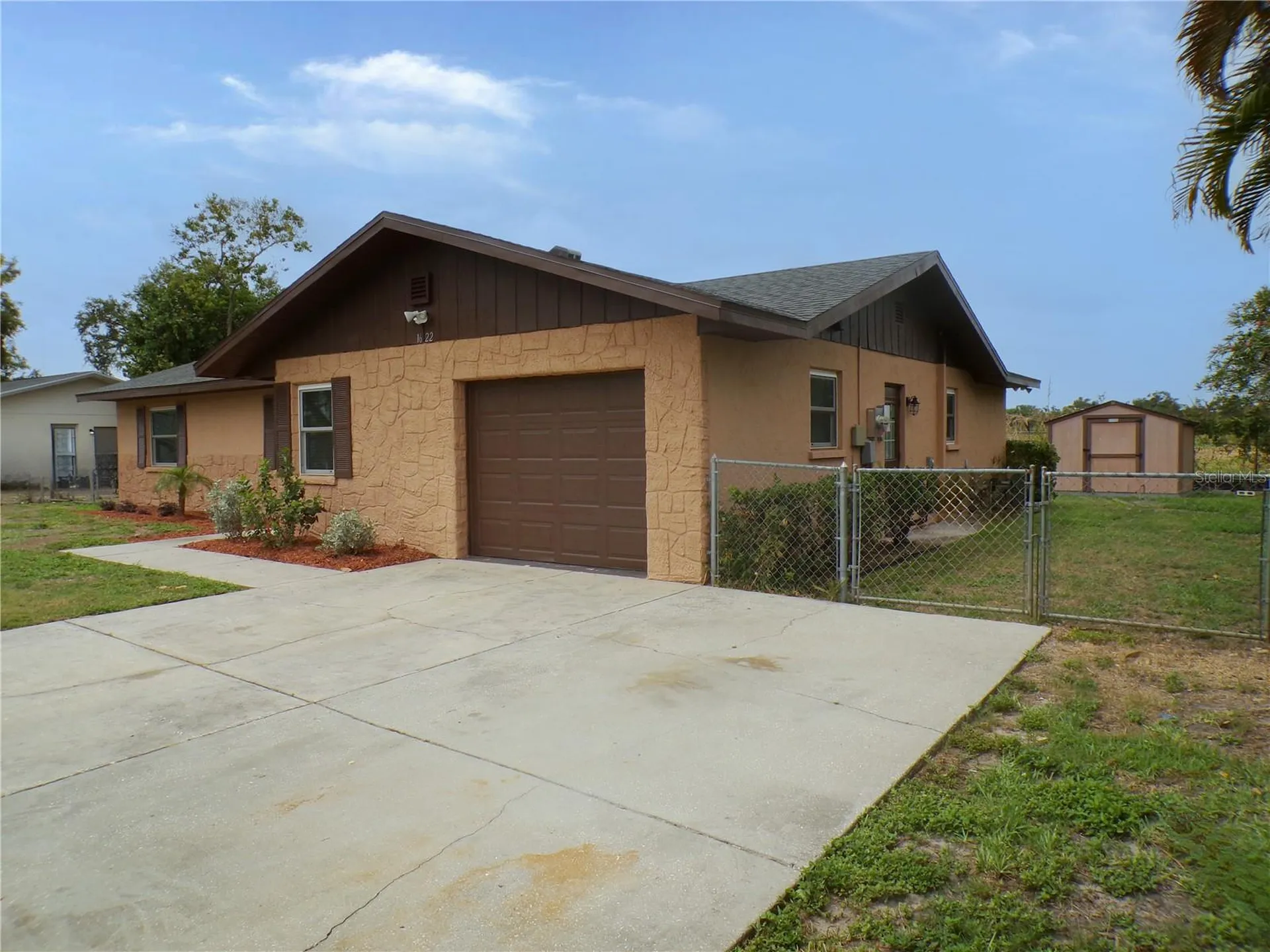 1622 17th Street E Bradenton FL 34208