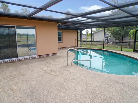 1622 17th Street E Bradenton FL 34208