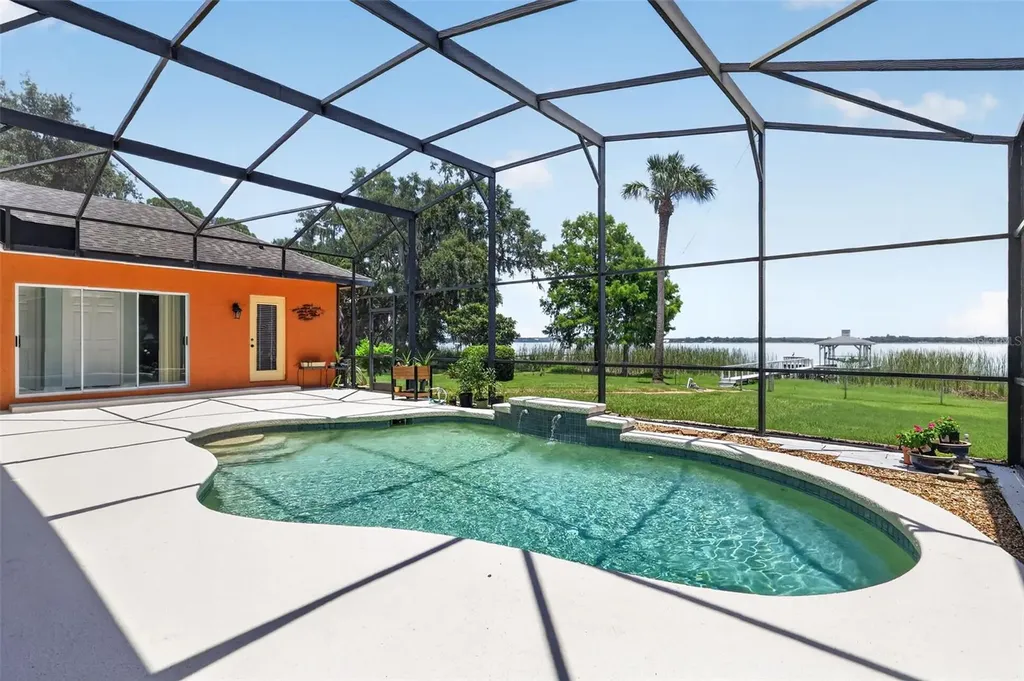 29742 Squirrel Point Road Tavares FL 32778