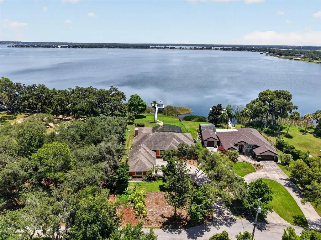 29742 Squirrel Point Road Tavares FL 32778