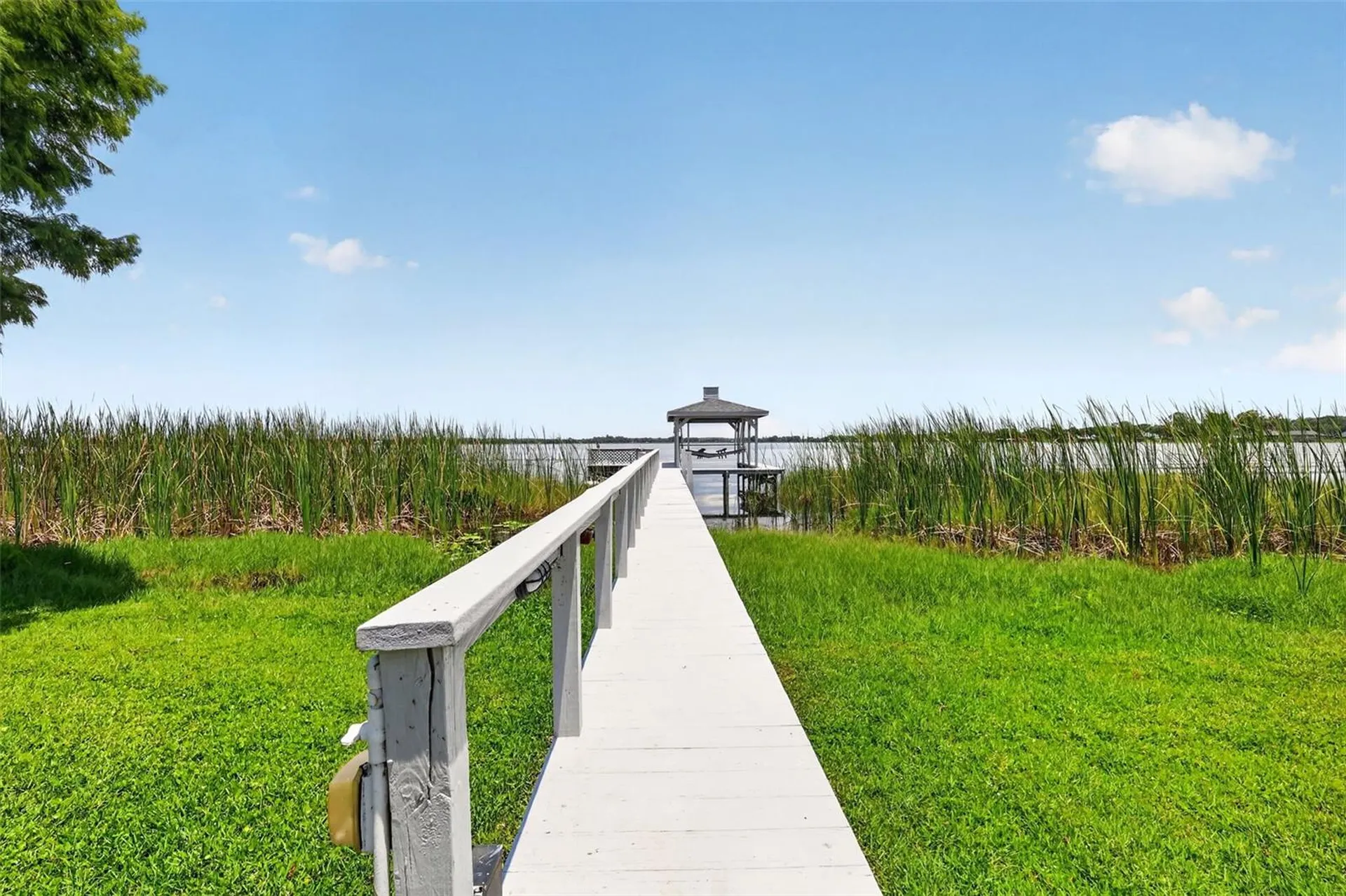 29742 Squirrel Point Road Tavares FL 32778