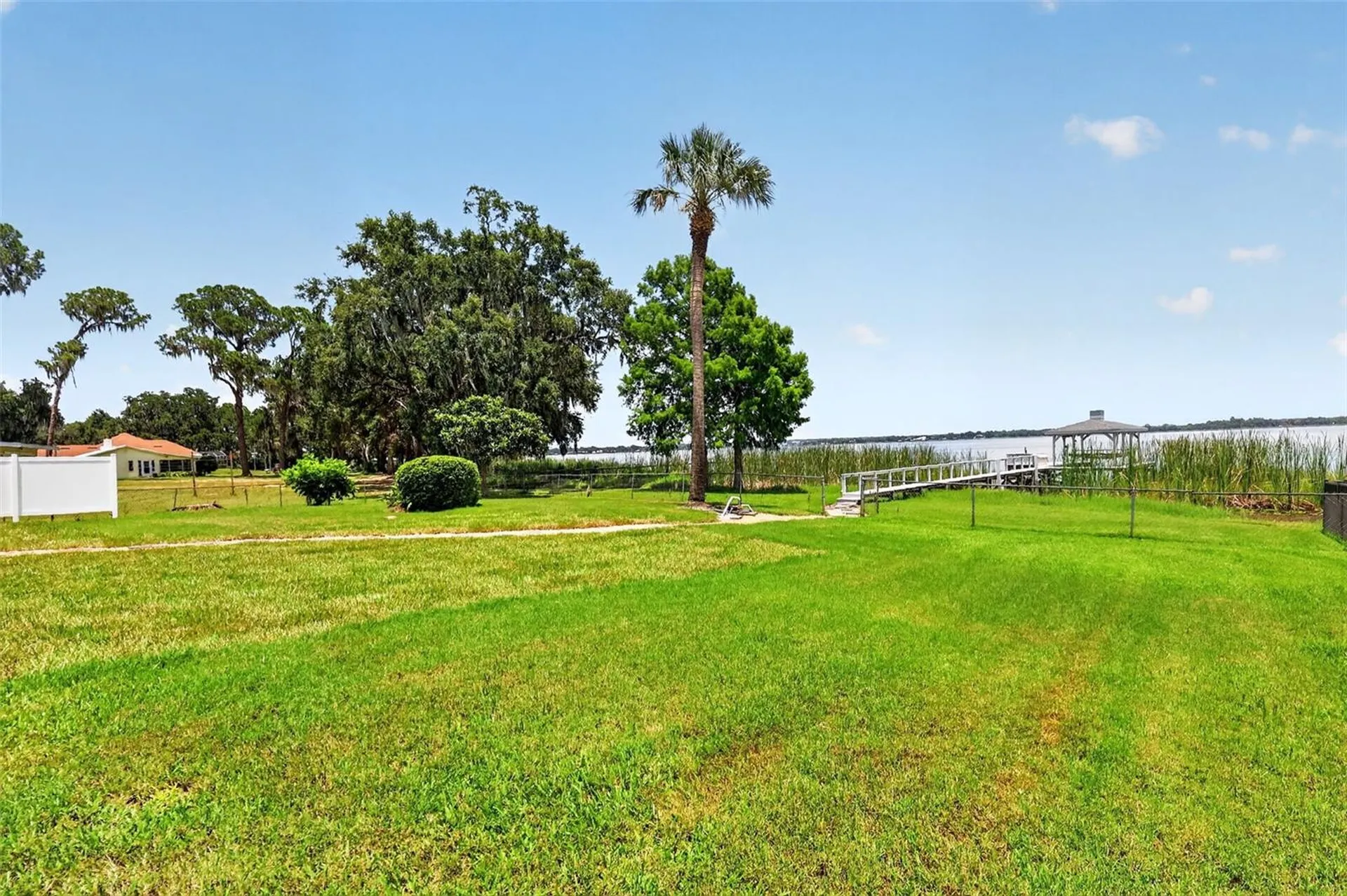 29742 Squirrel Point Road Tavares FL 32778