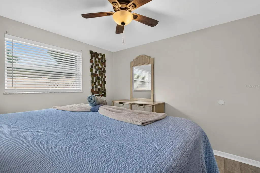 9042 Southern Comfort Drive Largo FL 33773