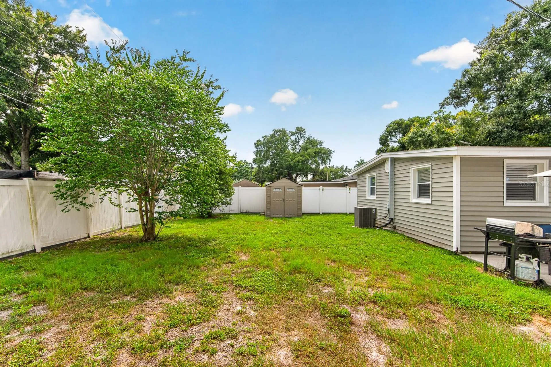 9042 Southern Comfort Drive Largo FL 33773