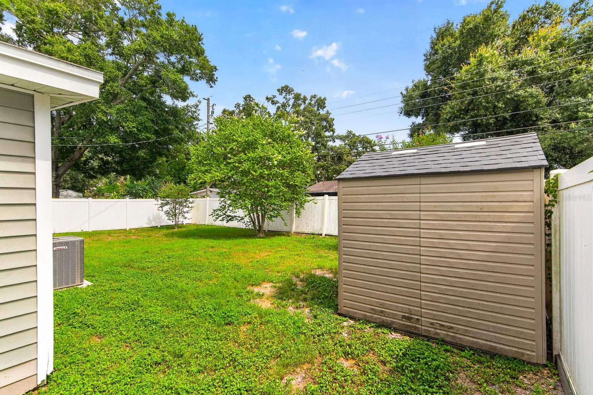 9042 Southern Comfort Drive Largo FL 33773