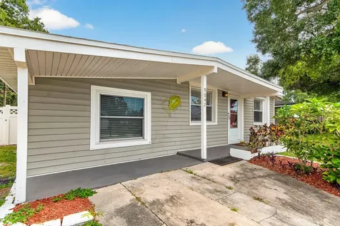 9042 Southern Comfort Drive Largo FL 33773