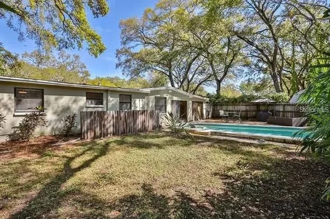 3214 W Coachman Avenue Tampa FL 33611