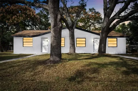 1220 E 142nd Avenue Tampa FL 33613