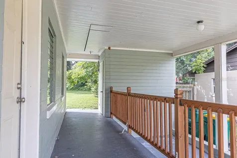 630 E Indiana Avenue Deland FL 32724