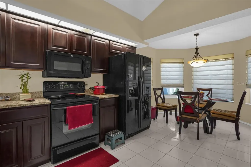 637 Moss Park Court Kissimmee FL 34743