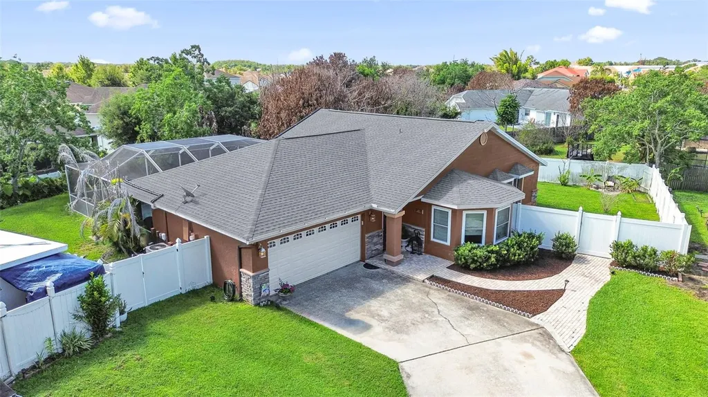 637 Moss Park Court Kissimmee FL 34743