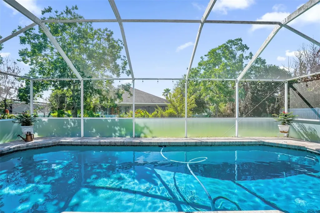 637 Moss Park Court Kissimmee FL 34743