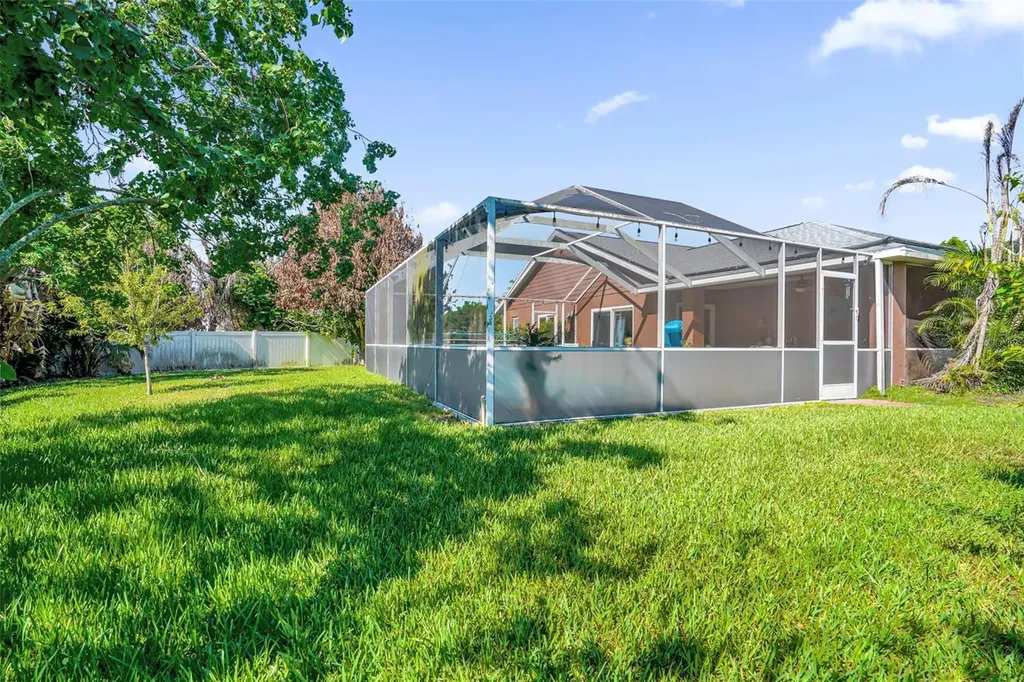637 Moss Park Court Kissimmee FL 34743